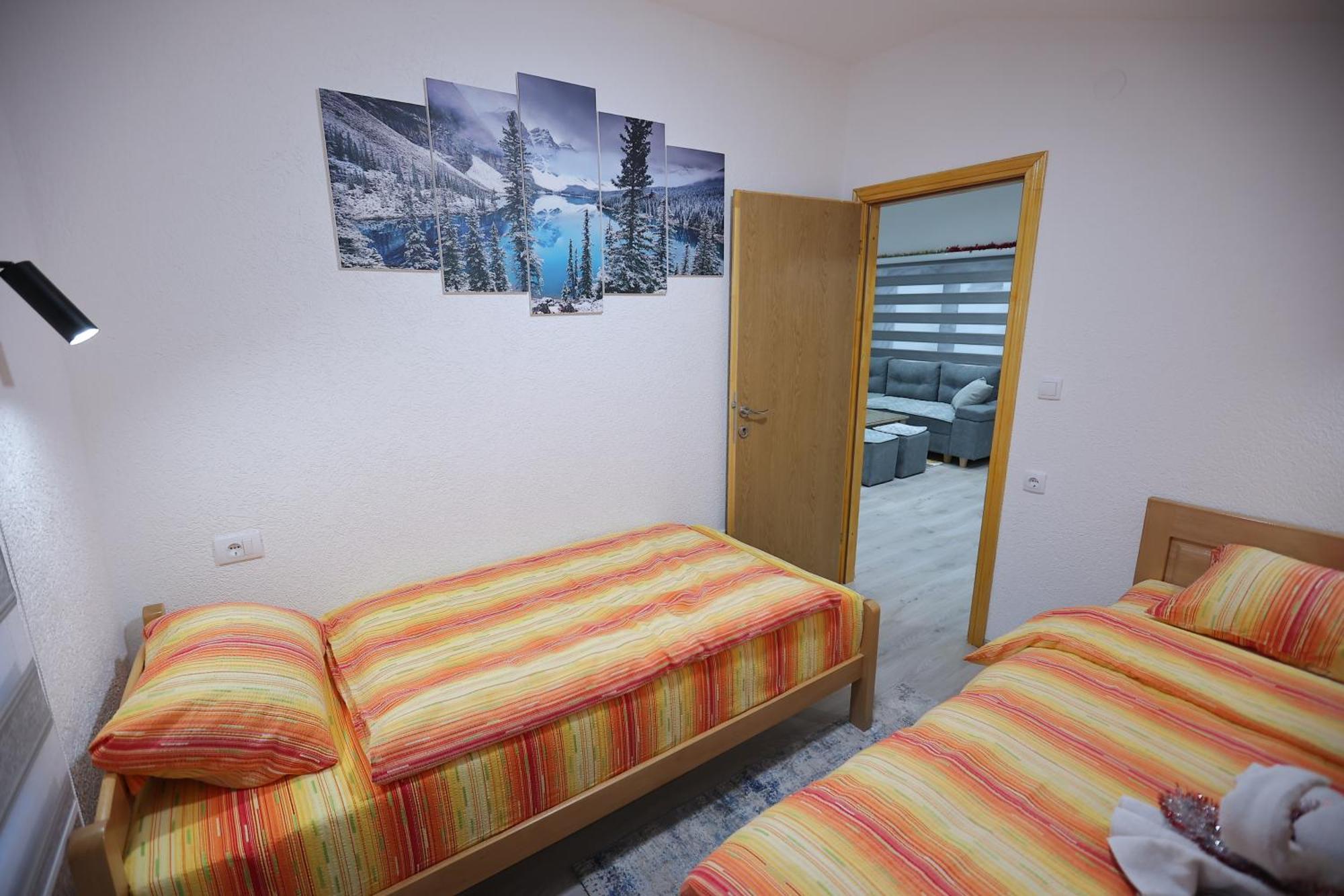 Villa "Strahinja Lux" Jahorina Exteriör bild